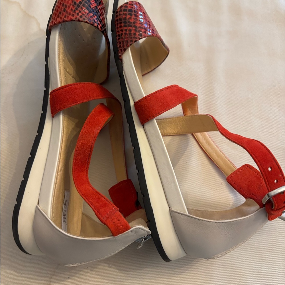 Geox Red Snake Pattern Sandals - Picture 6 of 7
